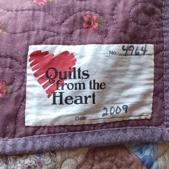 SALE Handcrafted professional quilt star design - Picture 4 of 7